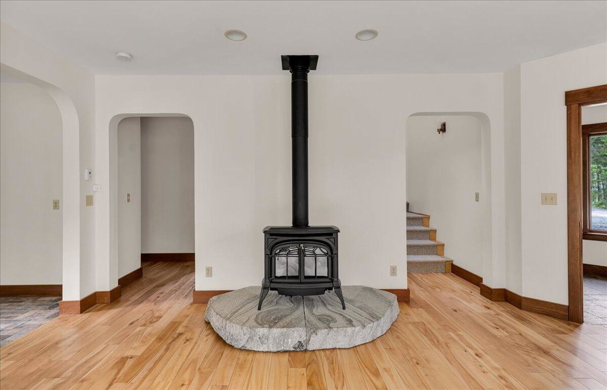 168-70 Ledgewood Ln. (50 of 105)
