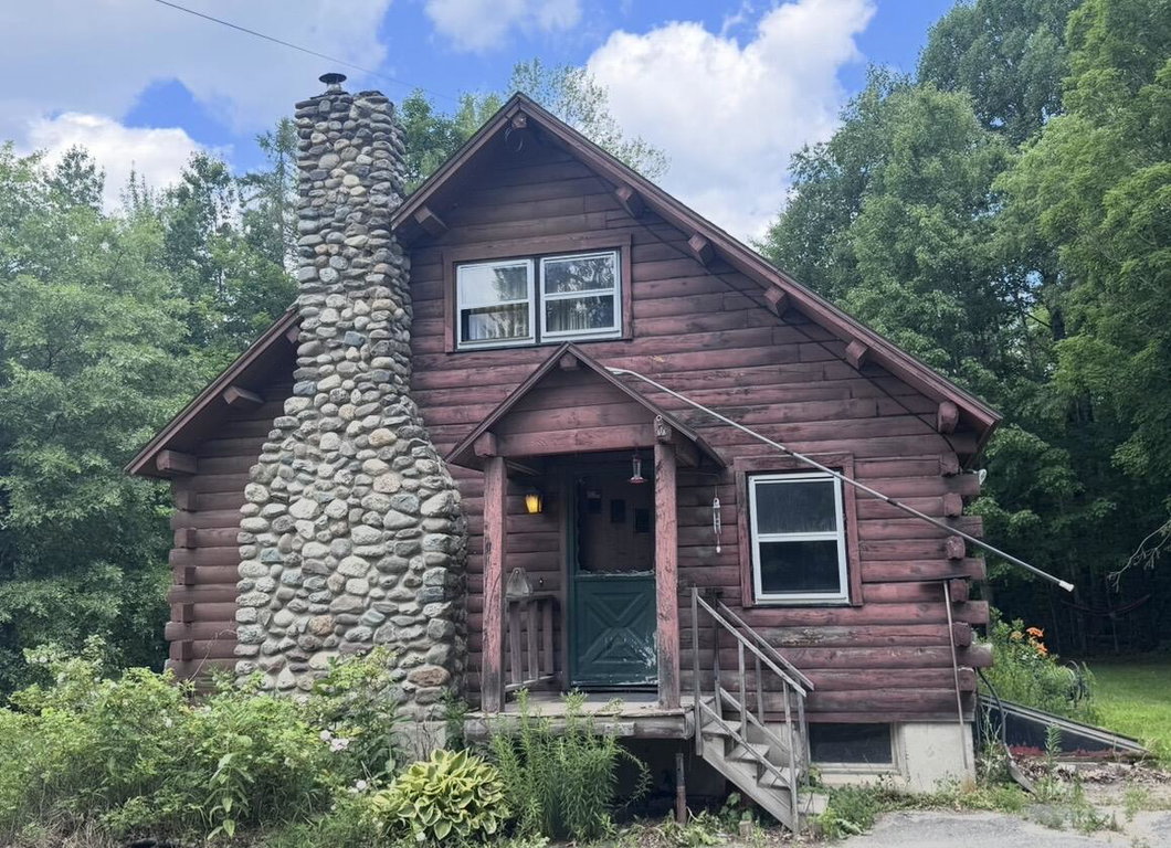 723 Middle Road Bradford