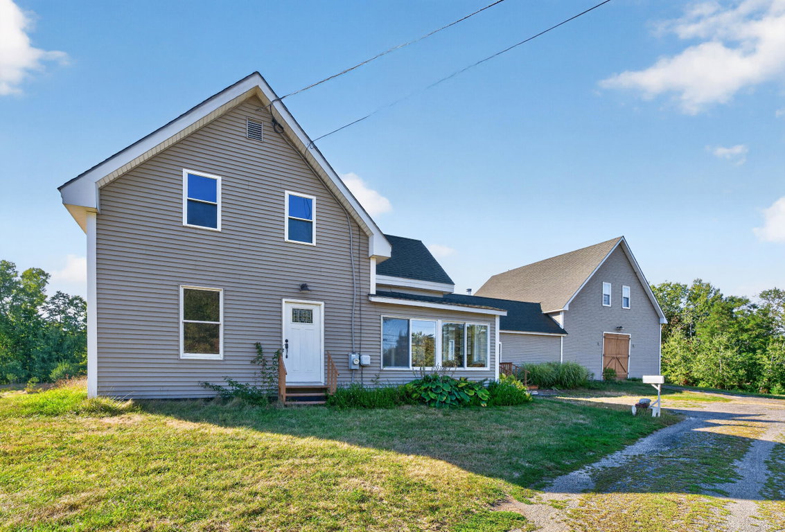 69 Roussin Road Newport