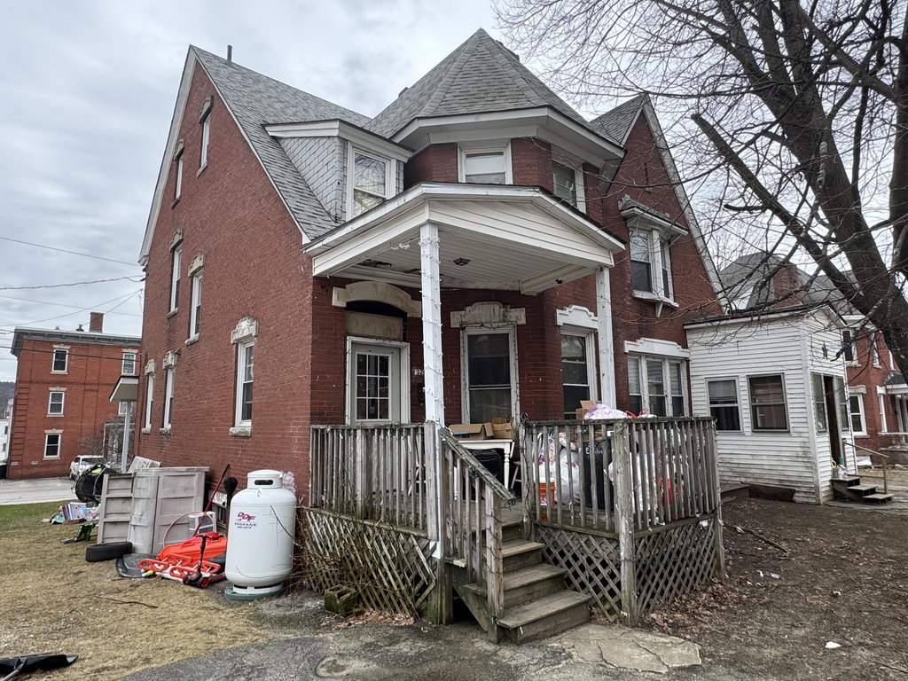 32 Erchles Street Rumford