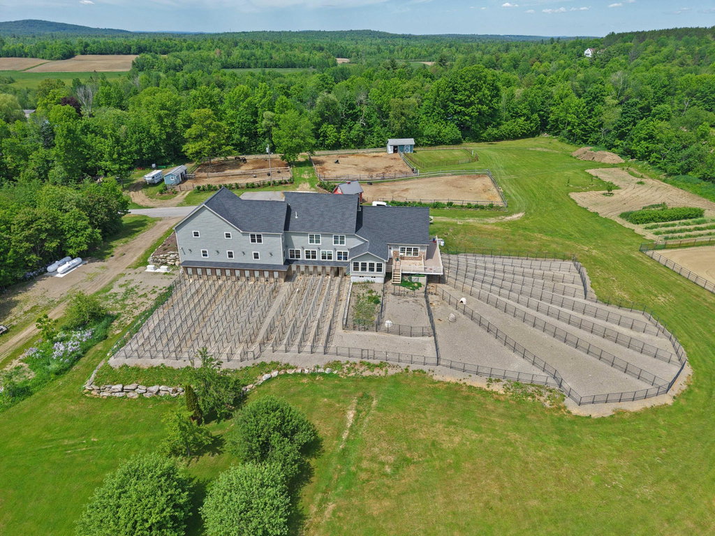 1381 Merchant Road Hampden