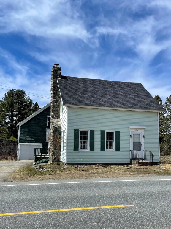 704 Main Street Moose River