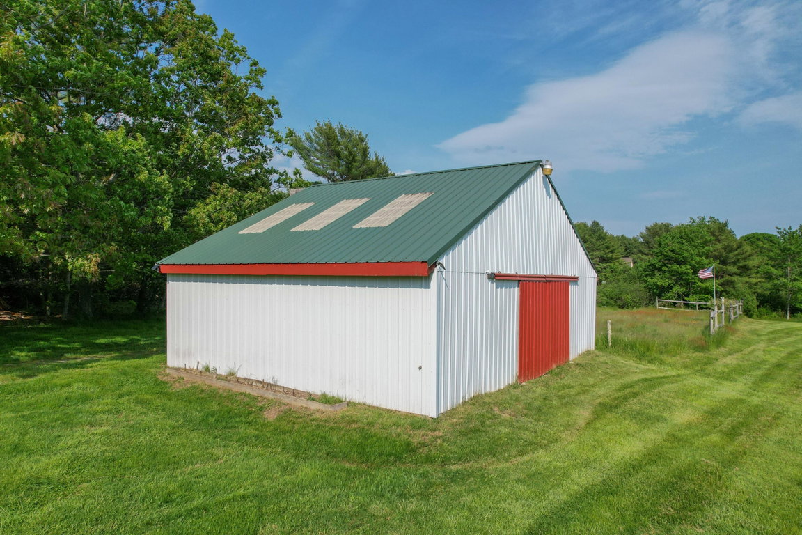 Barn
