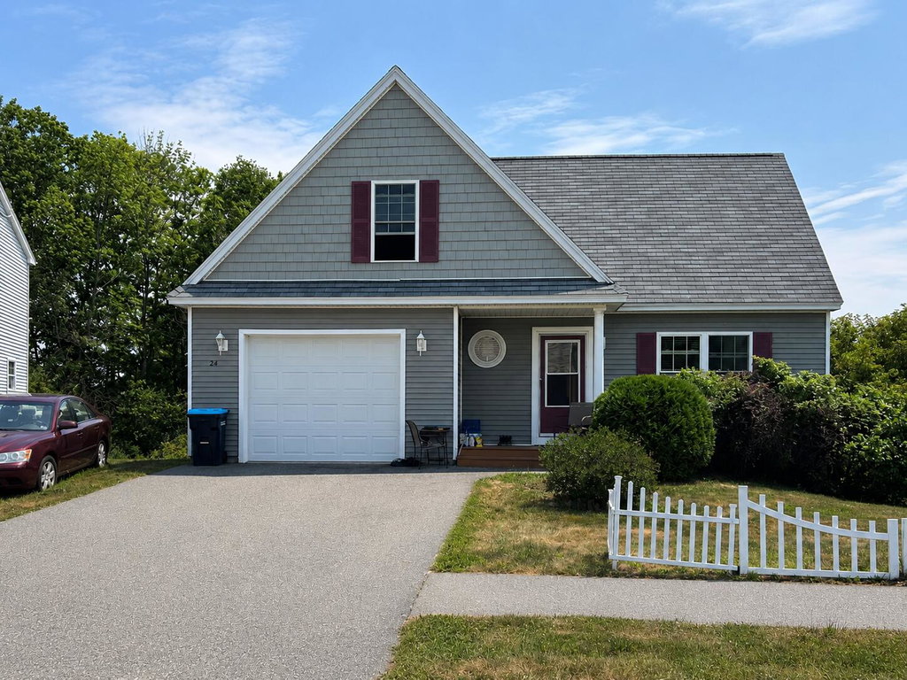 24 Stephanie Drive Gorham