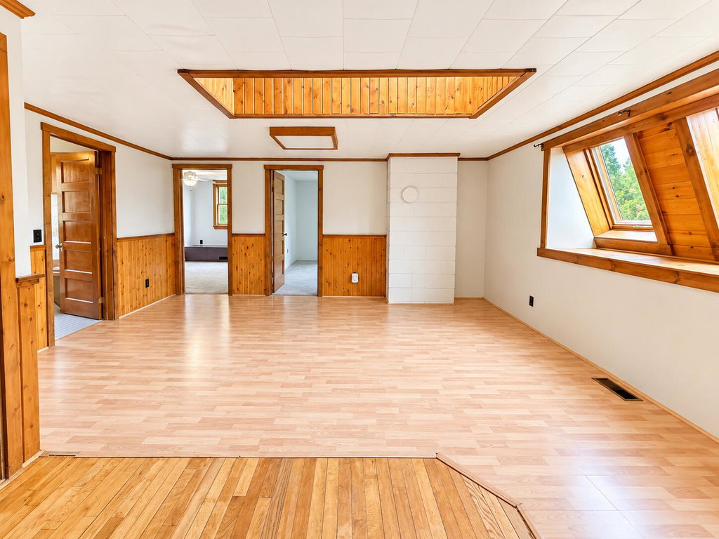 Upstairs living room