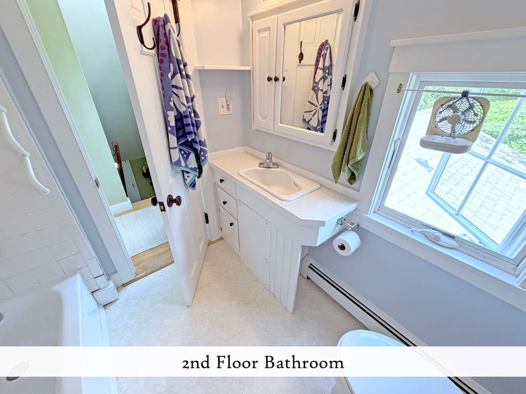 Bathroom 2nd Floor (1), label