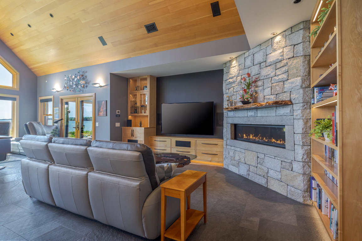 23-708 Tom Leighton Point Road-DTP