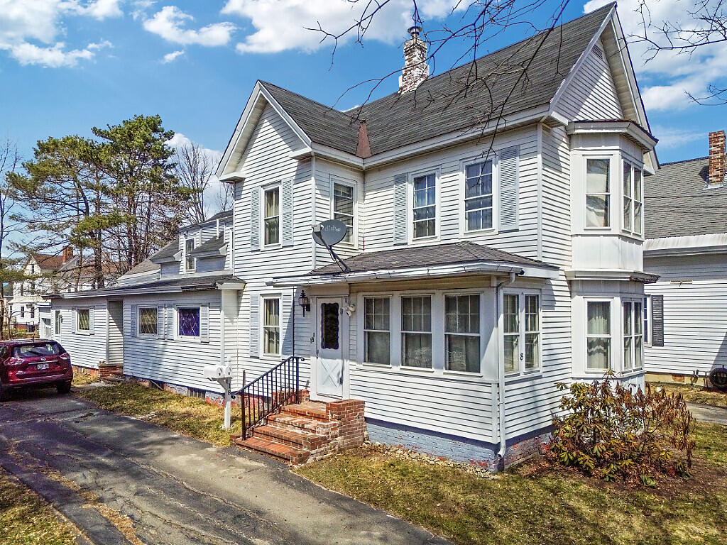 18 Pleasant Street Waterville