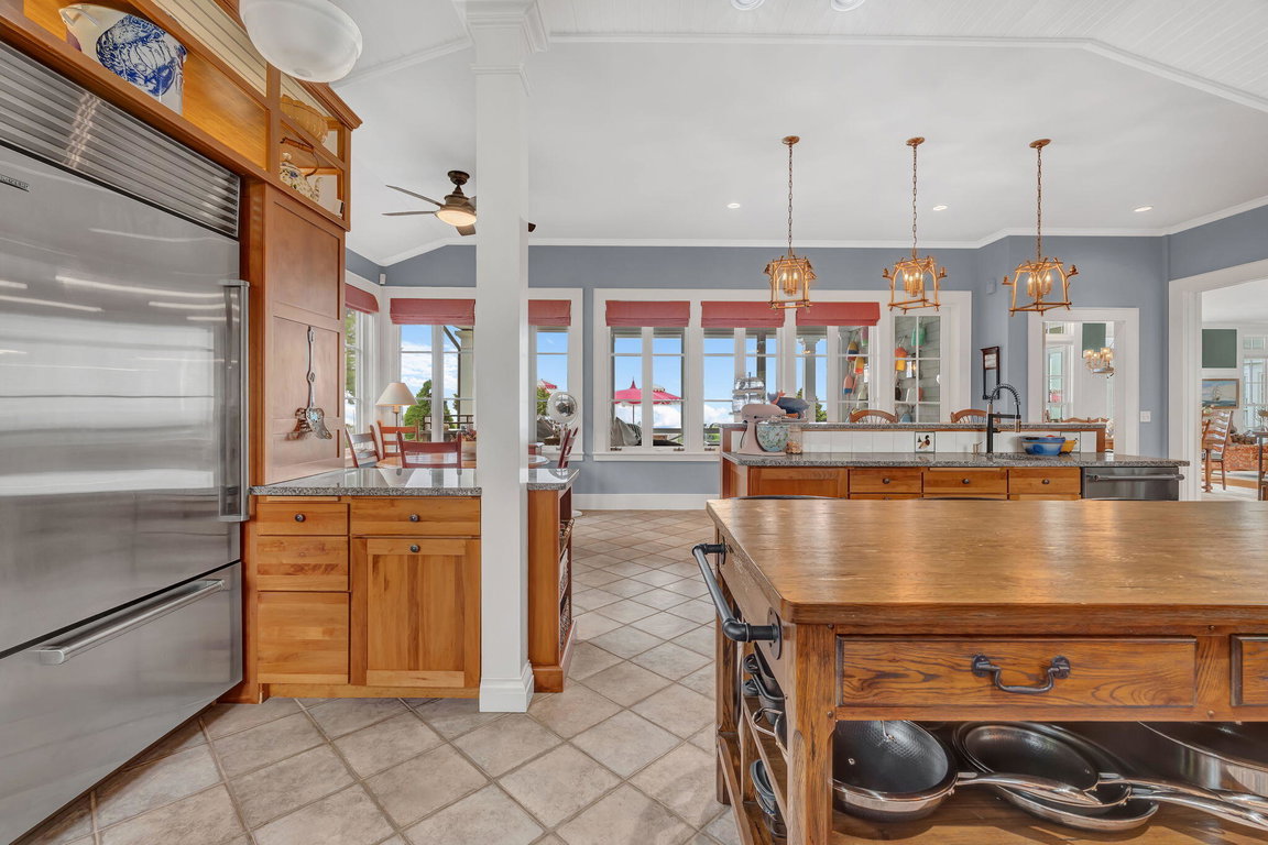 53-web-or-mls-425-seawall-rd 2