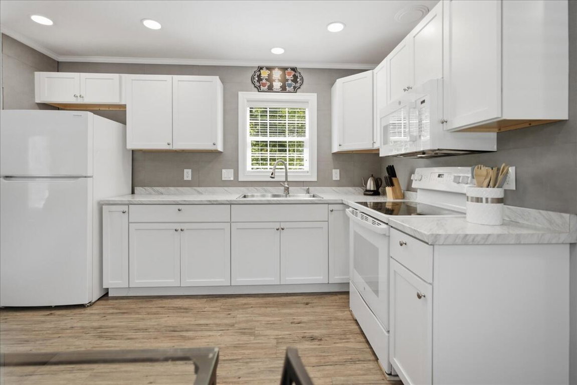 24 Cat Mousam Road Kennebunk