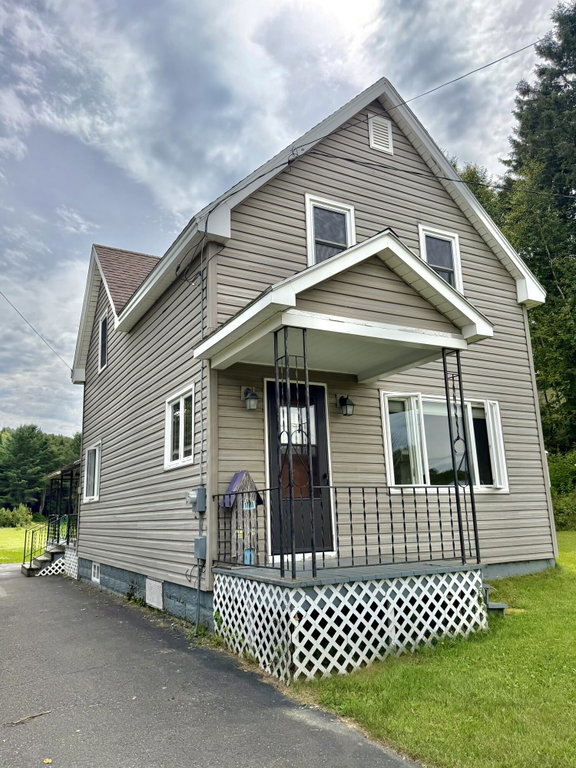 848 Main Street Saint Francis