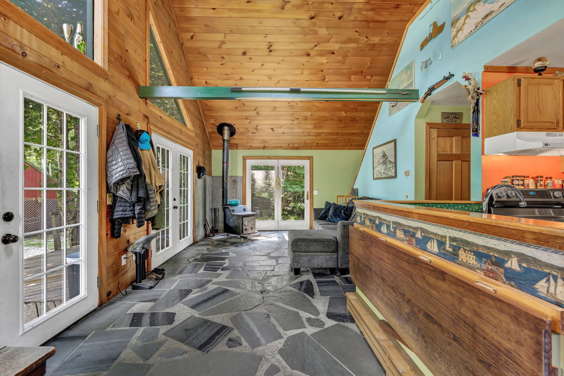 24-web-or-mls-26-wolf-cove-rd