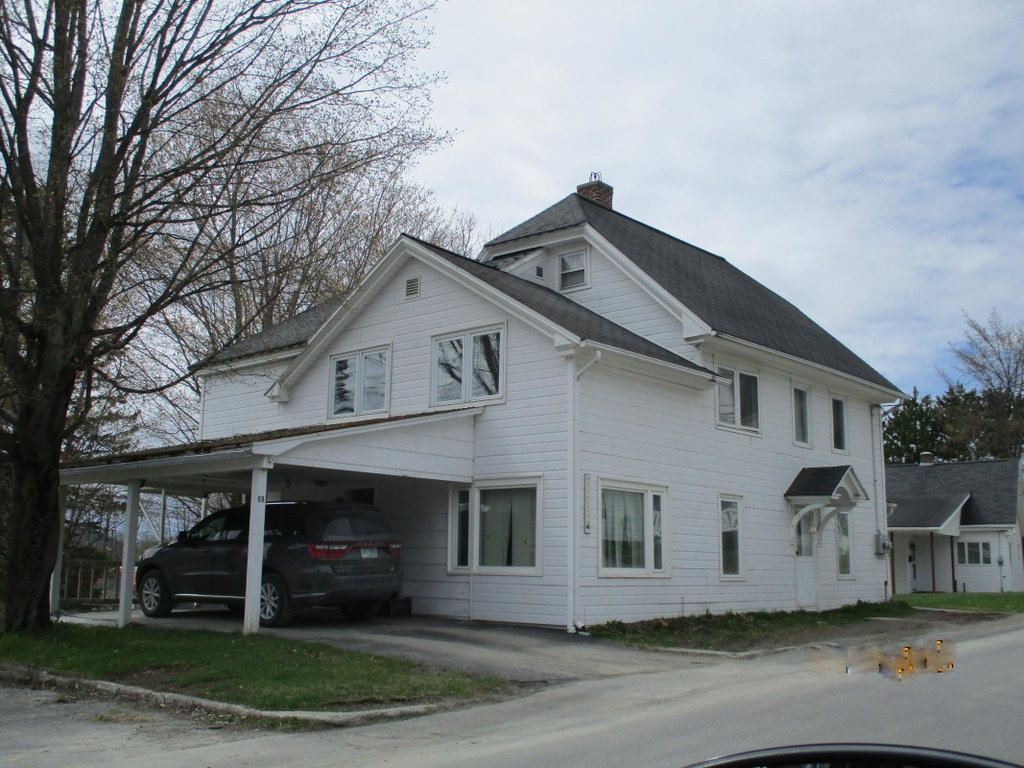 99 Highland Avenue Fort Kent