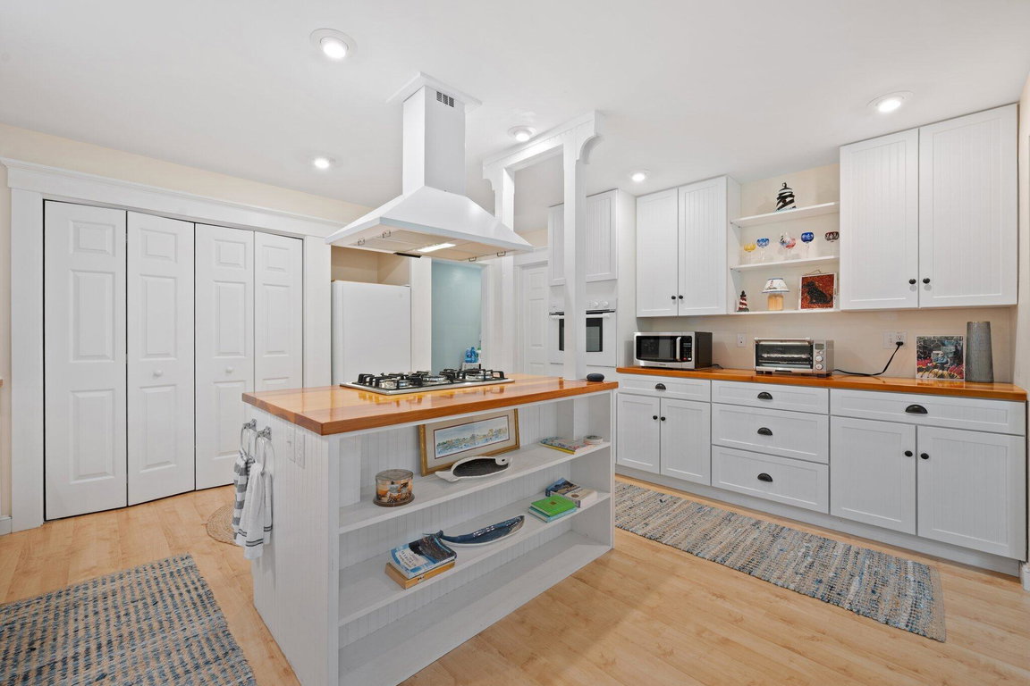 Kitchen 3