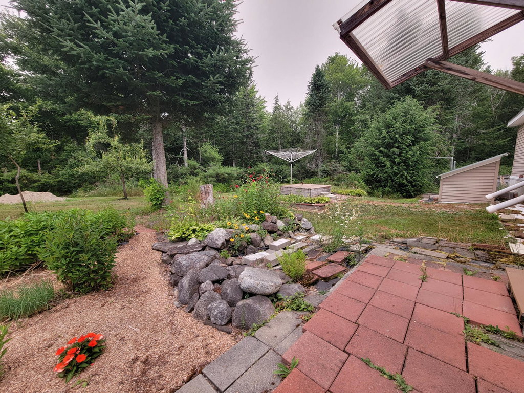 Extensive Gardens