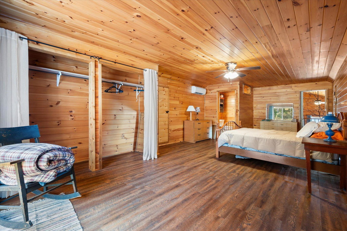 49-Bedroom