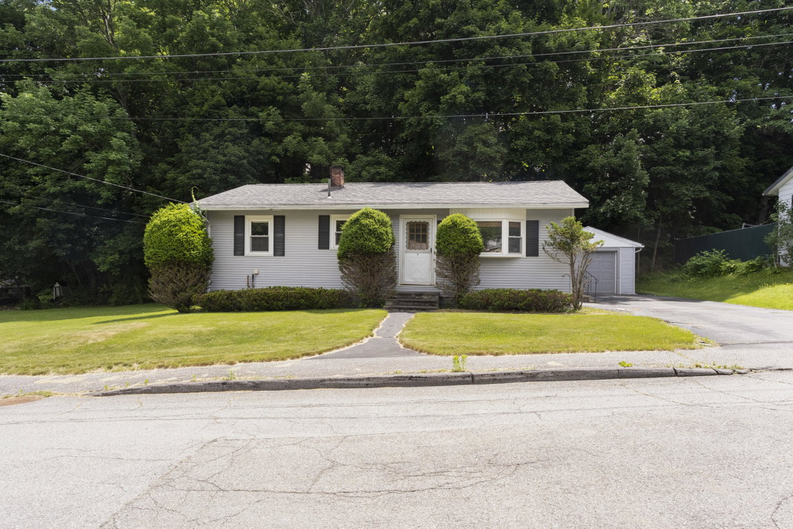 2 Dennis Street Augusta