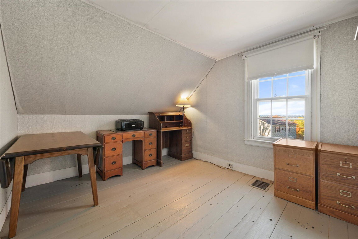26-Bedroom 1