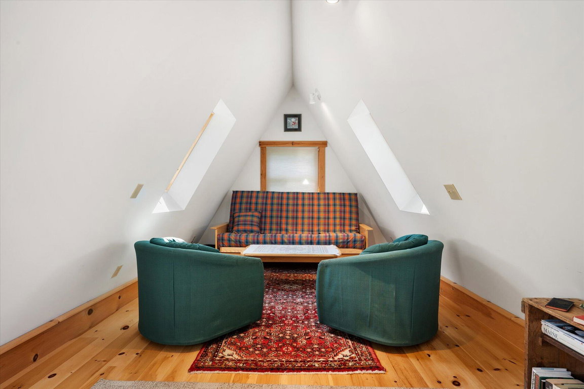 Cabin - 2nd floor