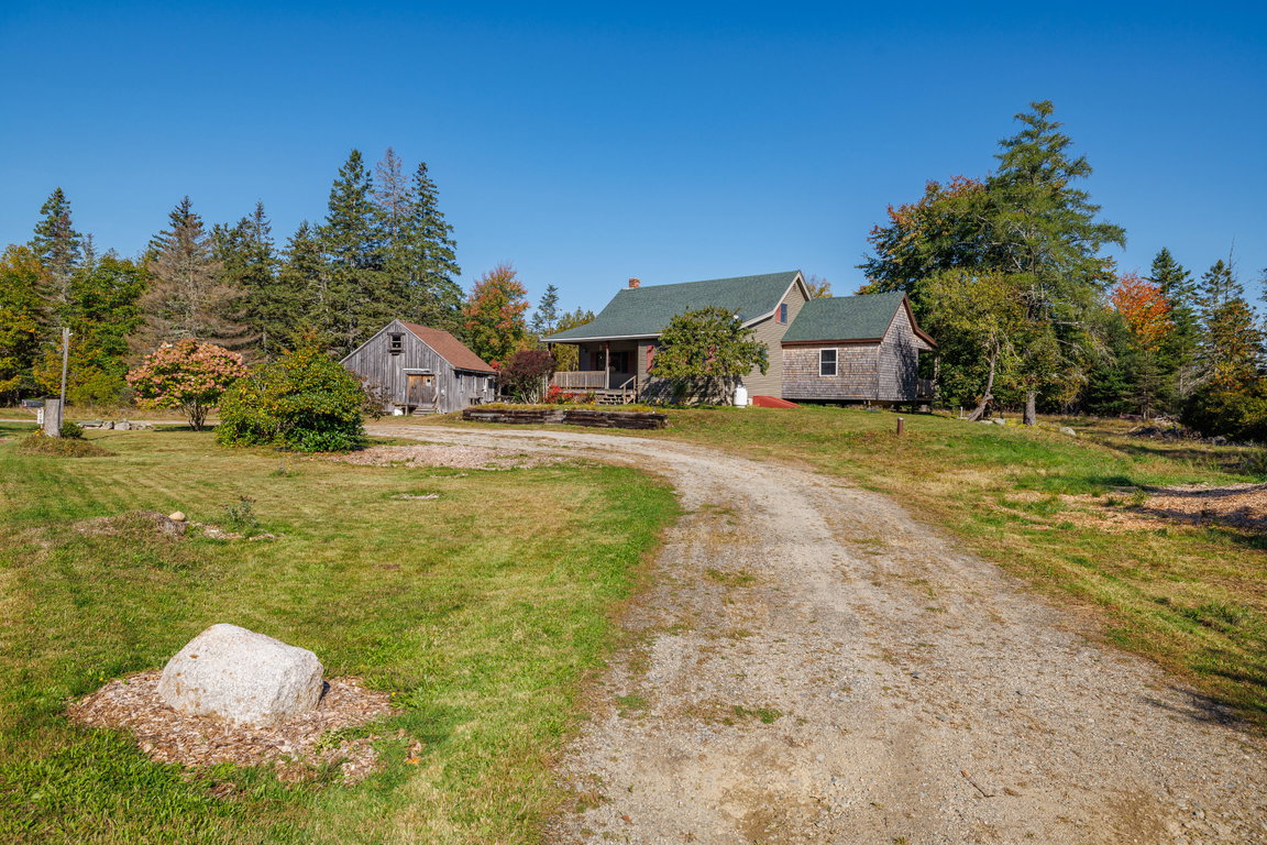 01-219 Eggomoggin Road-DTP