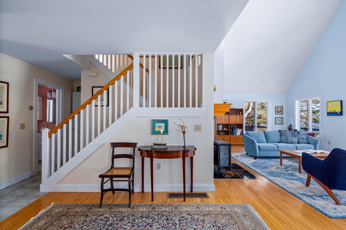 191WoodsPoint_BlueHill_21_SS_mls