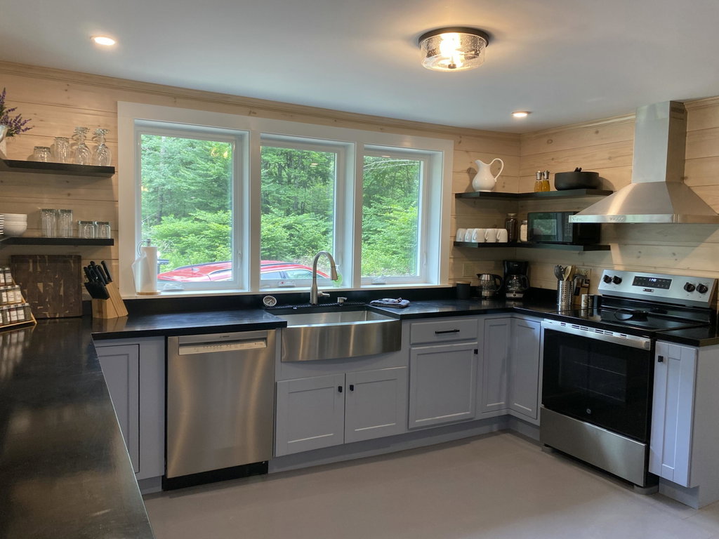 Contemporary Kitchen
