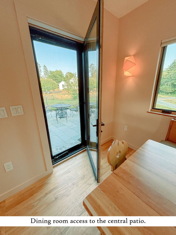 Dining Room (1), label