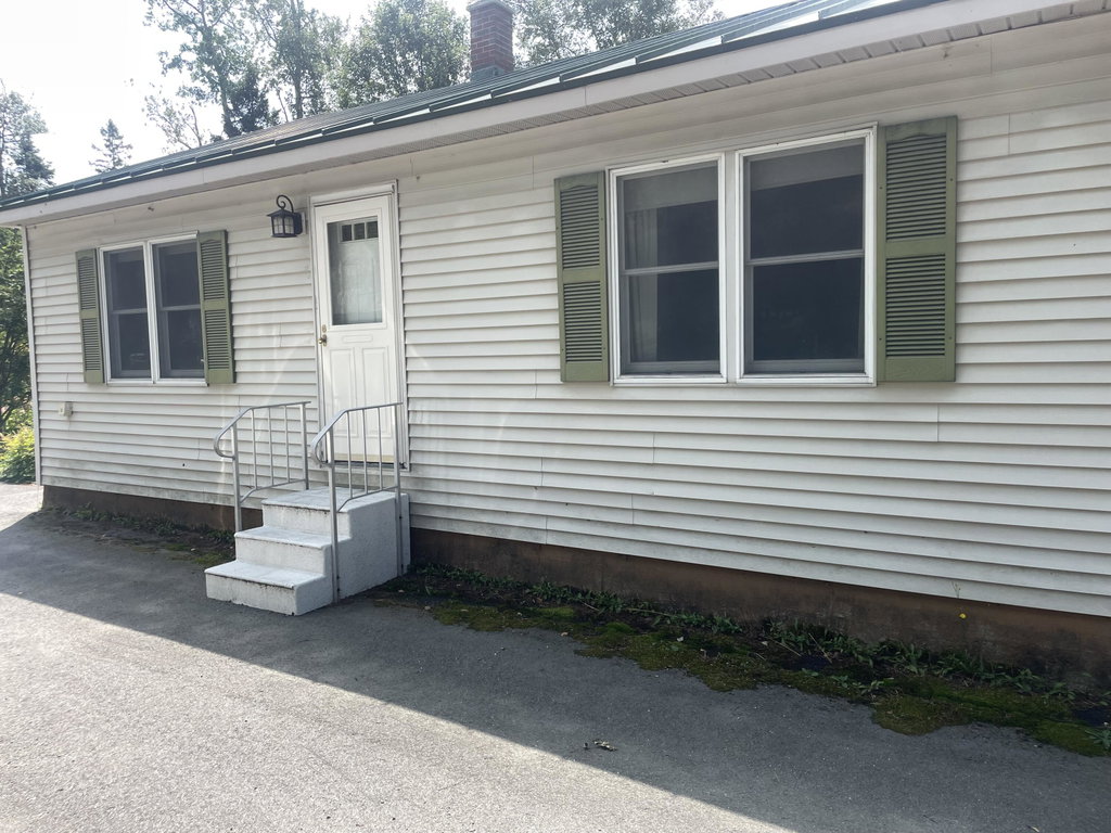 52 Cross Street Rangeley