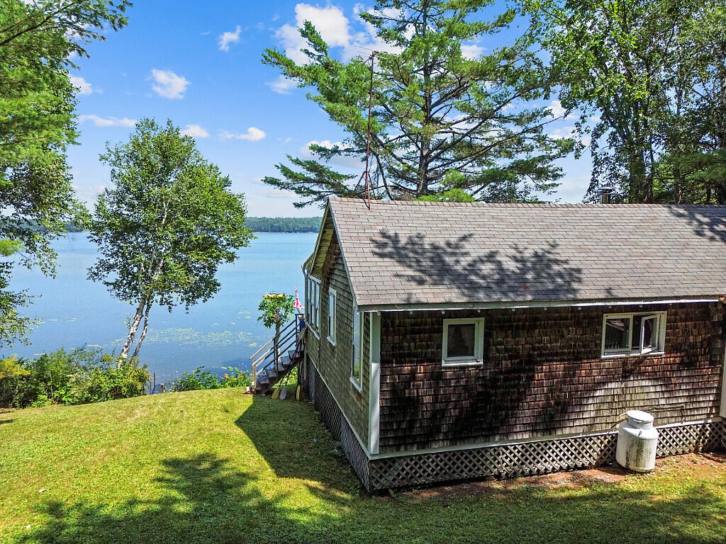 44 Pine Drive Vassalboro