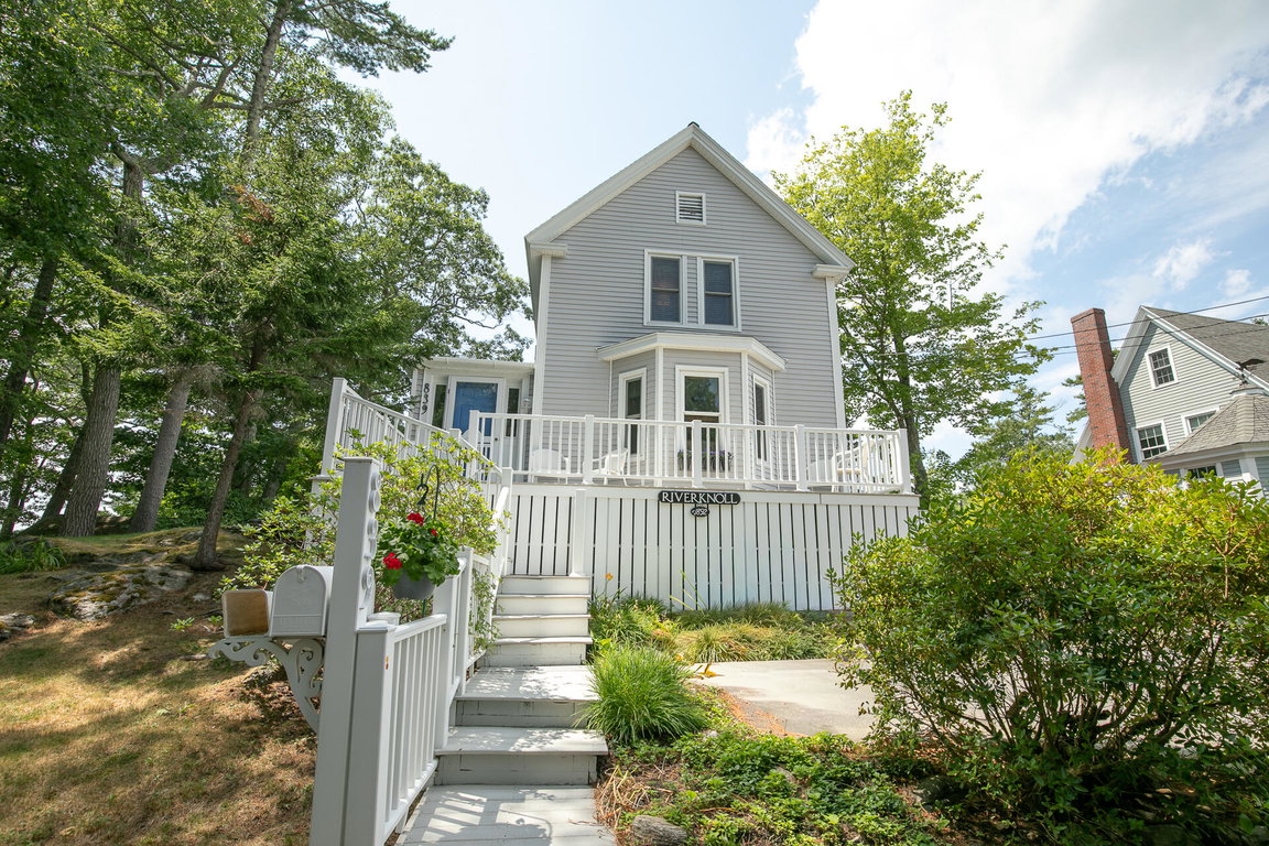839 Fosters Point Road West Bath