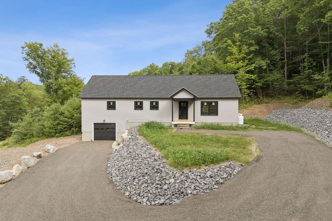 127 Bond Brook Road Augusta