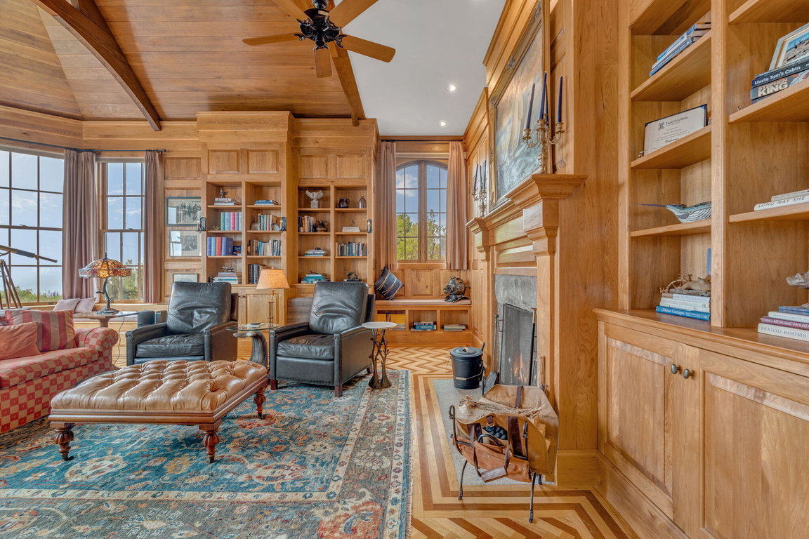 75-web-or-mls-425-seawall-rd