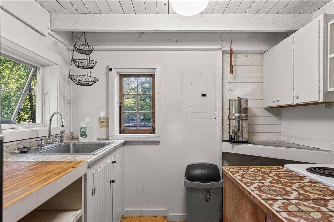 16-521 Morgan Bay Rd-42