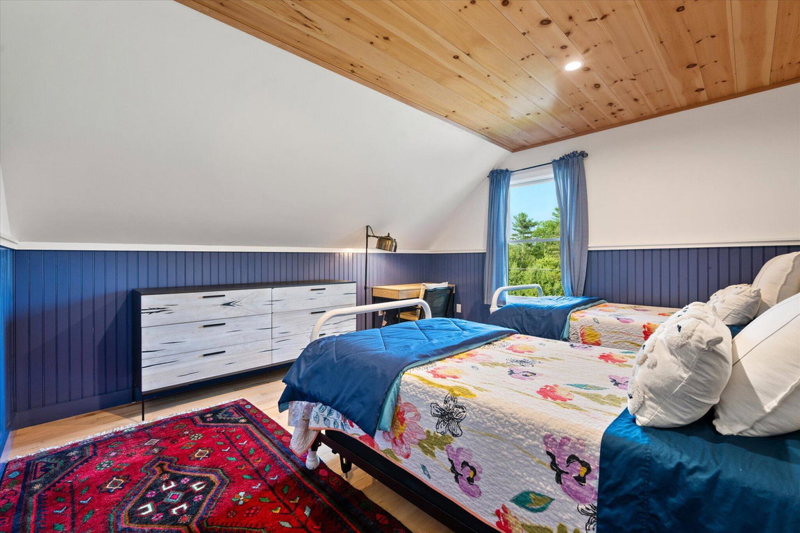 45-Bedroom 3