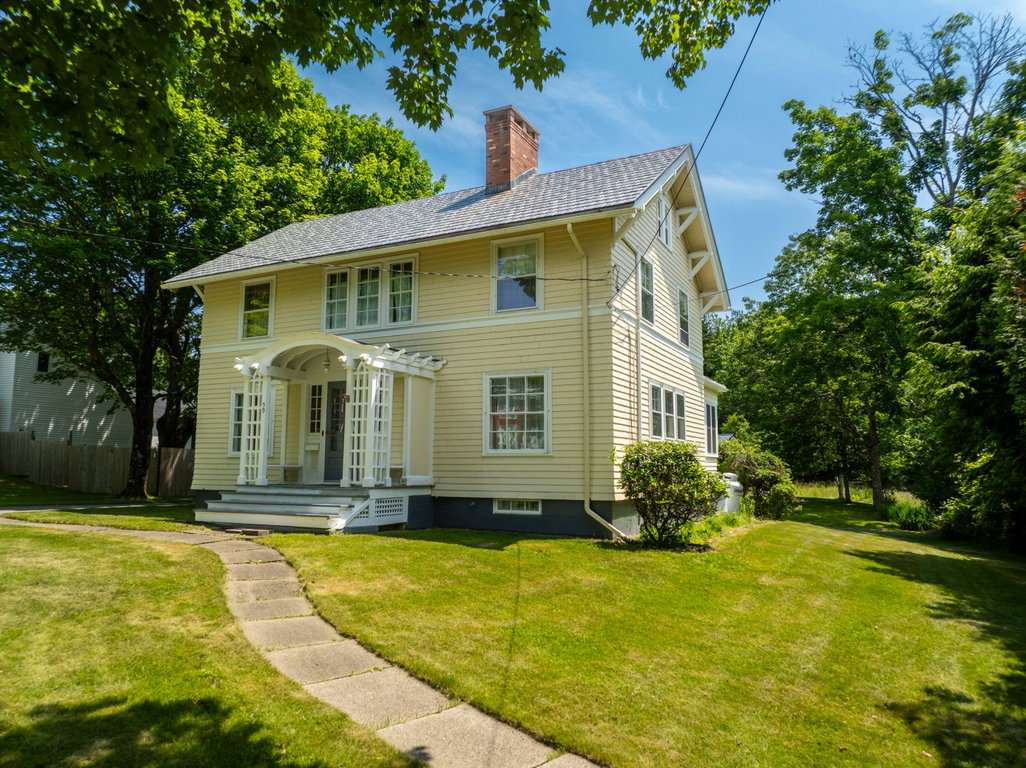 59 Elm Street Machias
