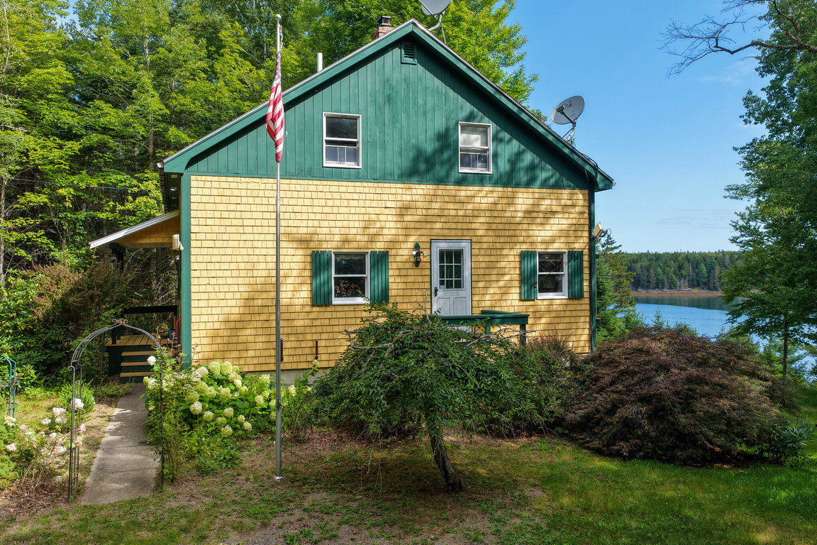 255 Coffins Neck Road Lubec