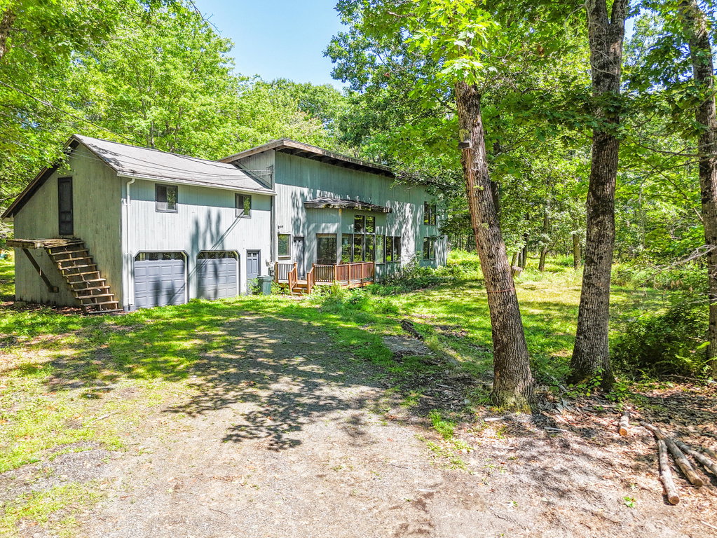 22 Shelter Drive Richmond