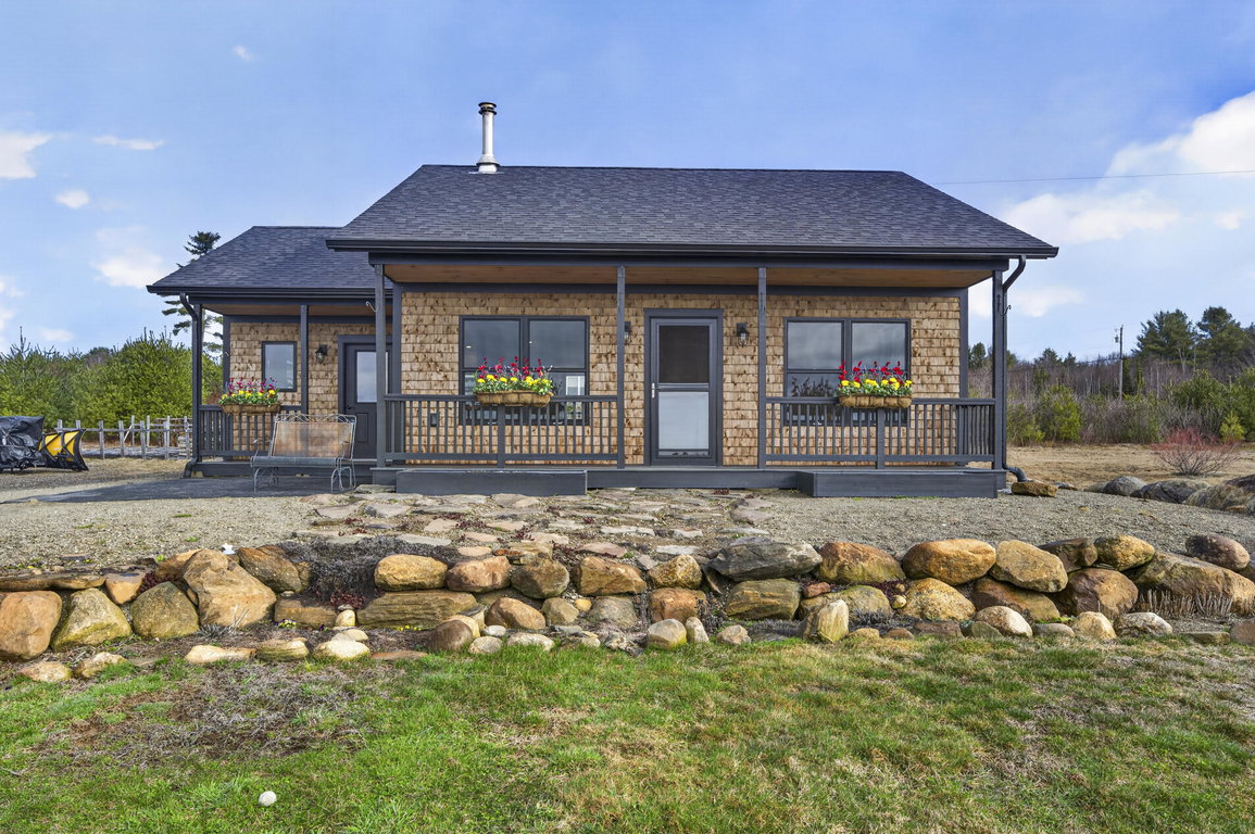 32 Sandy Ridge Lane Searsport