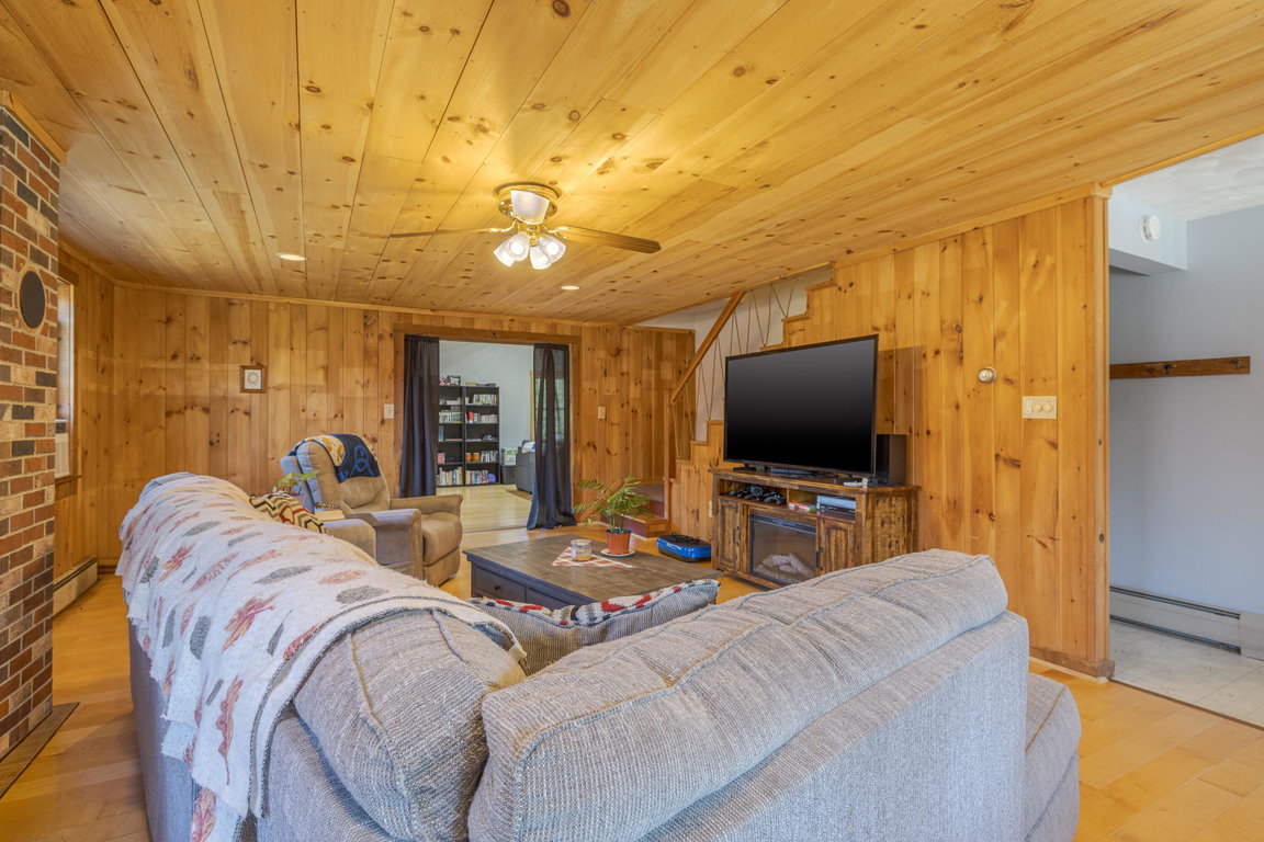 16-219 Eggomoggin Road-DTP