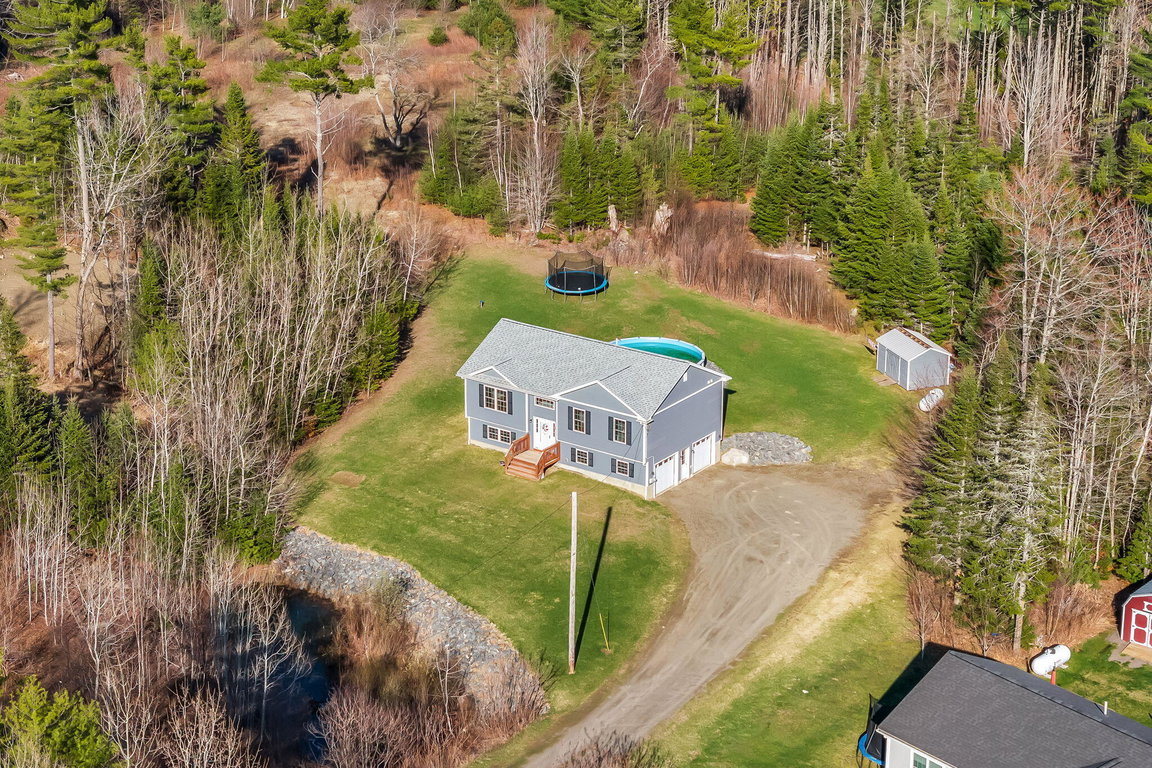 2016 Hemlock Drive Hermon