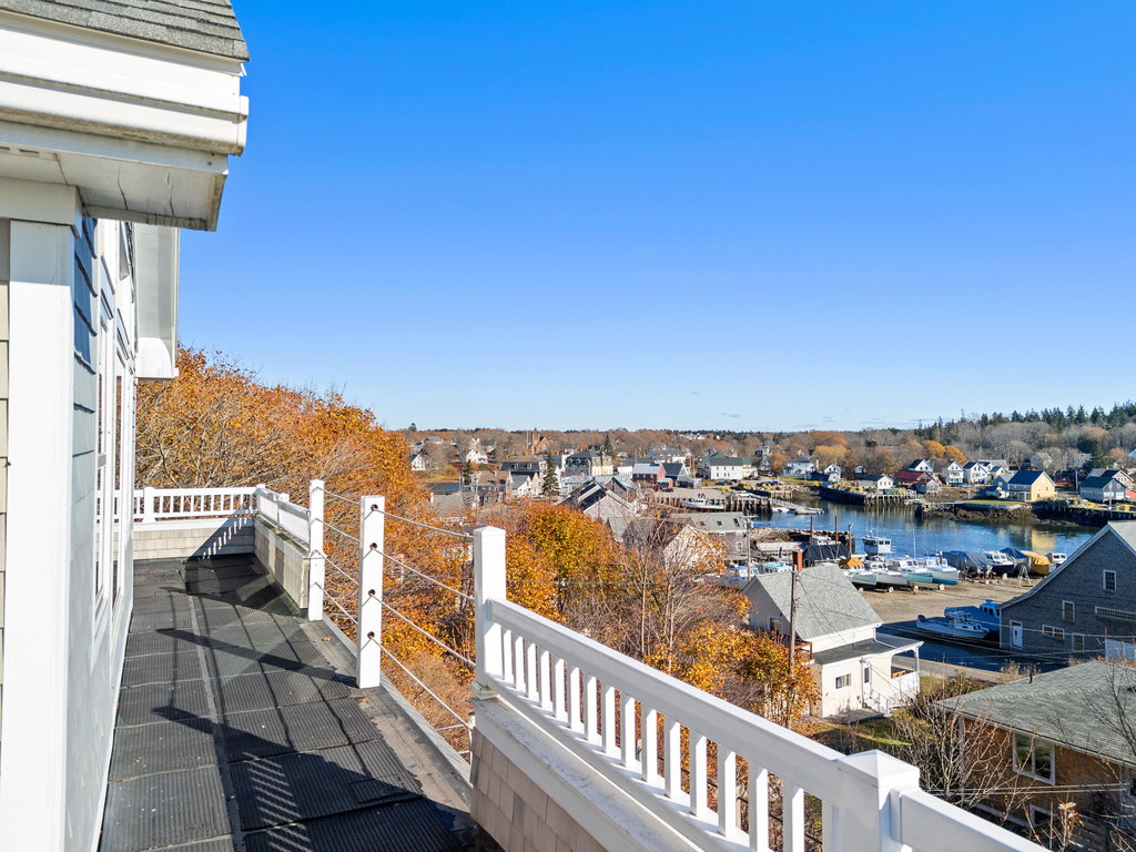 38 W. Main Main Street Vinalhaven