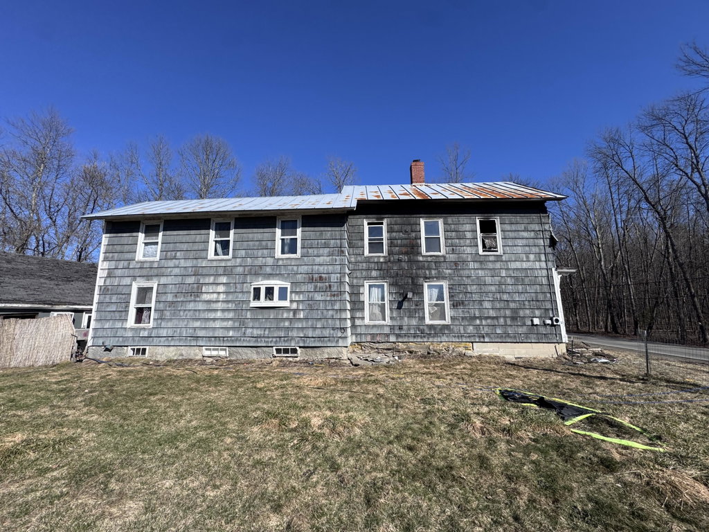 16 Pines Road Benton