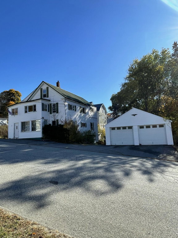 165 Oxford Avenue Rumford