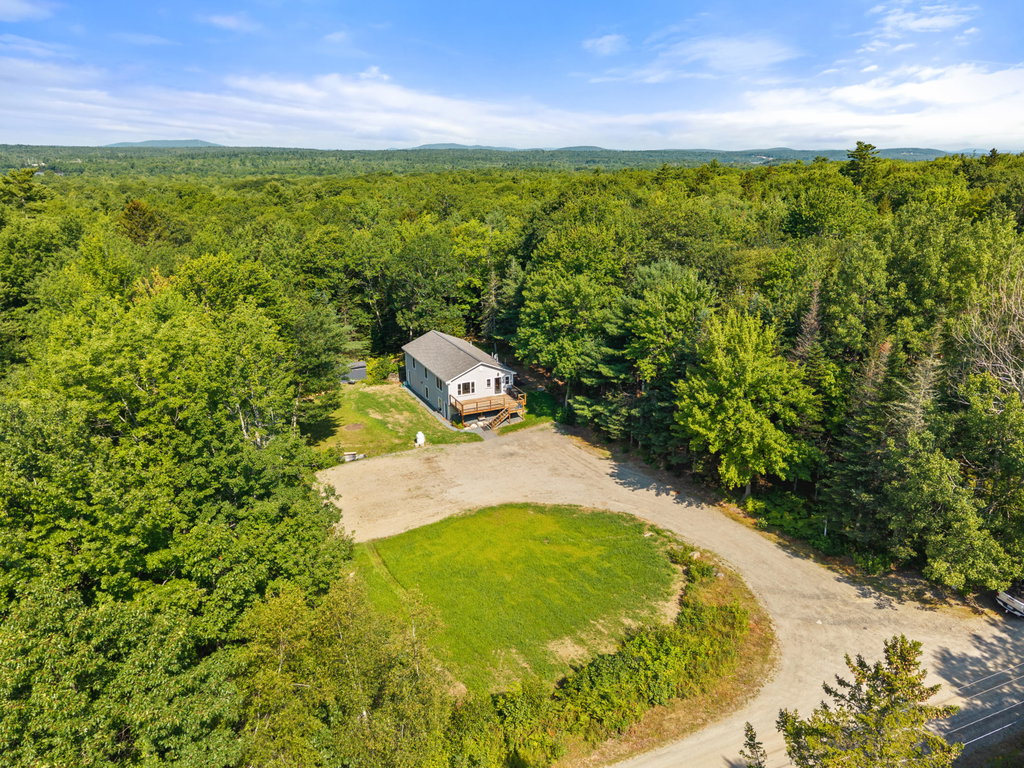 42-126 Lakes Ln