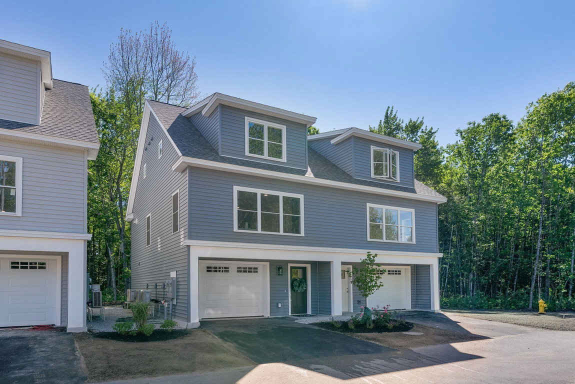 7 Creekside Court Kennebunk