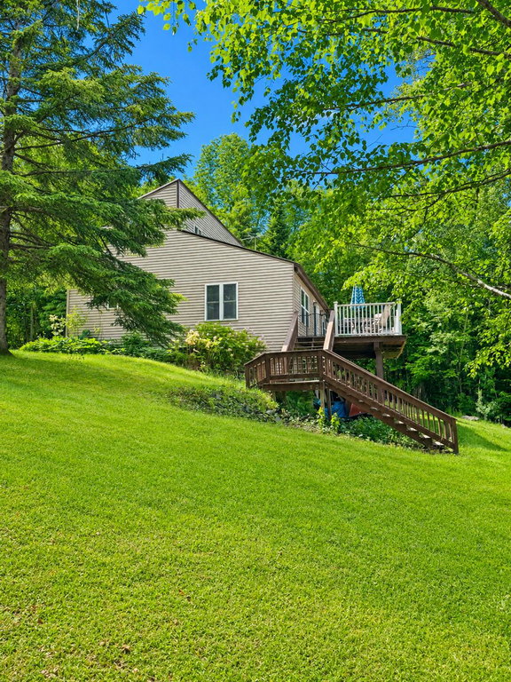 7 Overlook Drive Portage Lake