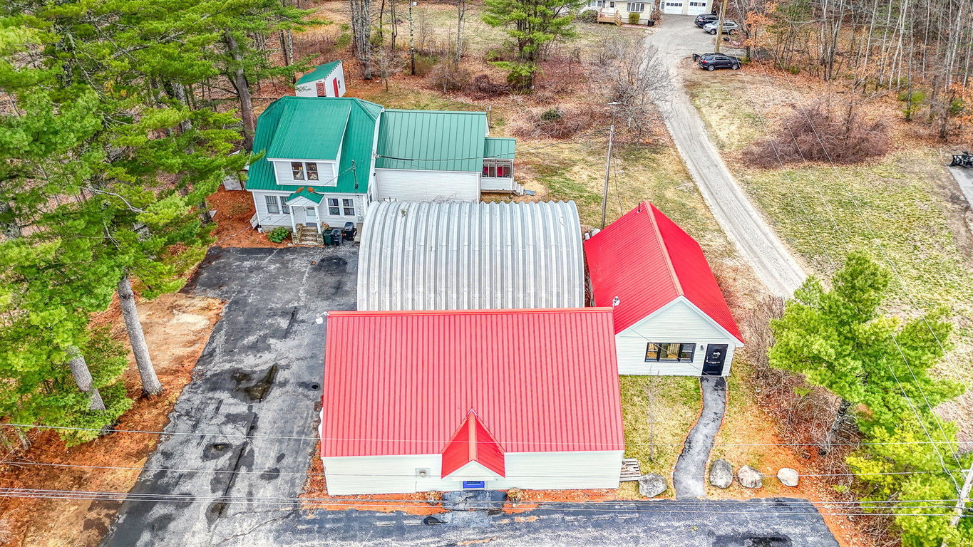 1254 Roosevelt Trail Raymond