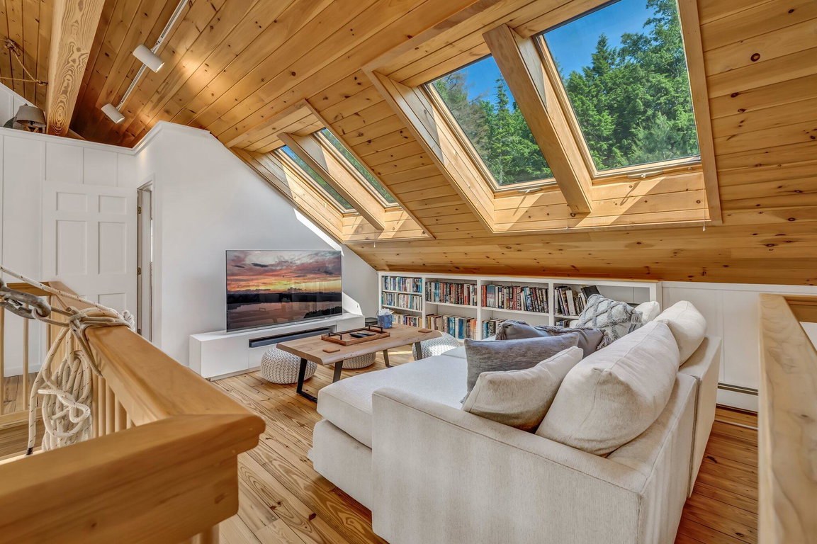 74-web-or-mls-195-branchview-dr