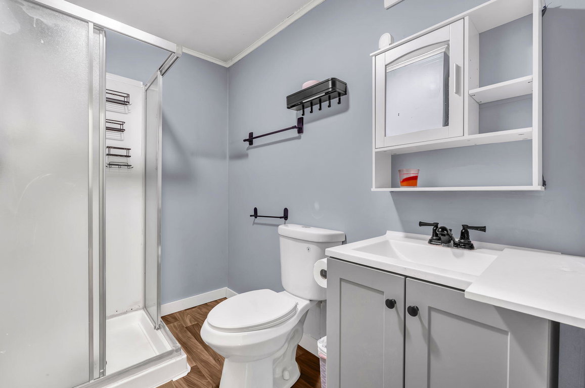6-web-or-mls-736-eagle-lake-rd