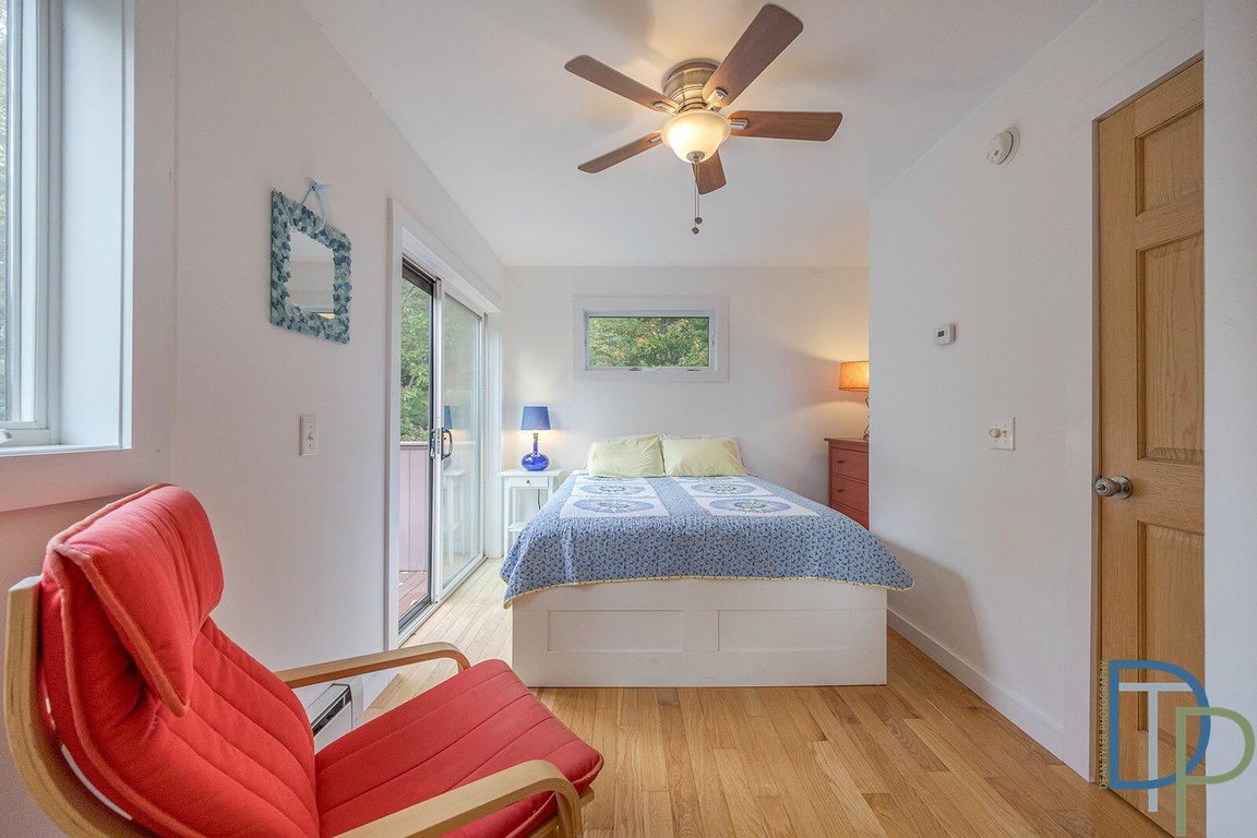 1035newburyneck - 46